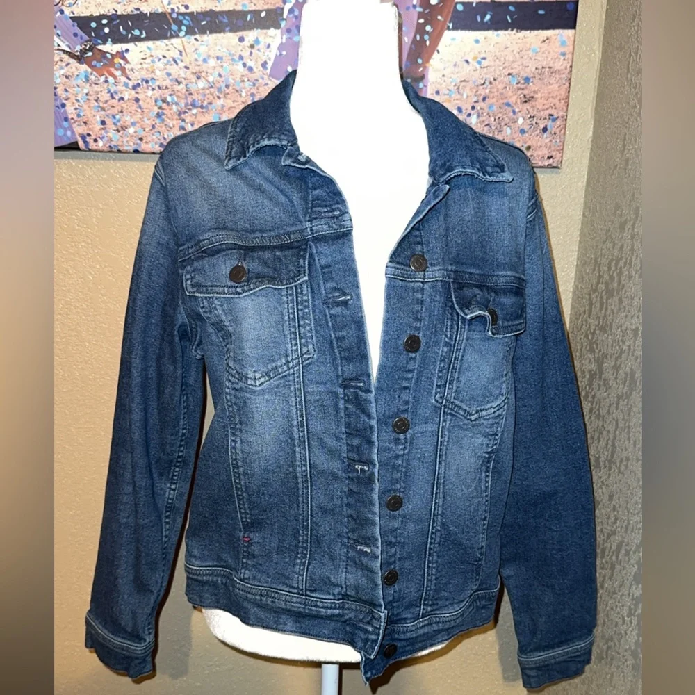 Idyllwind Blue Denim Jacket with Red Embroidery - Picture 2 of 4